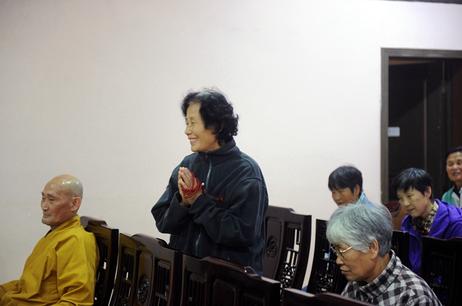 「东林寺」东林寺祖庭举行2017年重阳节敬老慰问座谈会