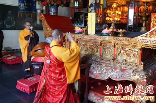 「地震」上海佛教界为尼泊尔地震举行祈愿祈福法会