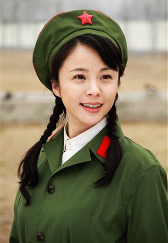 「杨若兮」杨若兮皈依佛门 三步一拜上普陀山 「杨若兮」杨若兮皈依佛门 三步一拜上普陀山