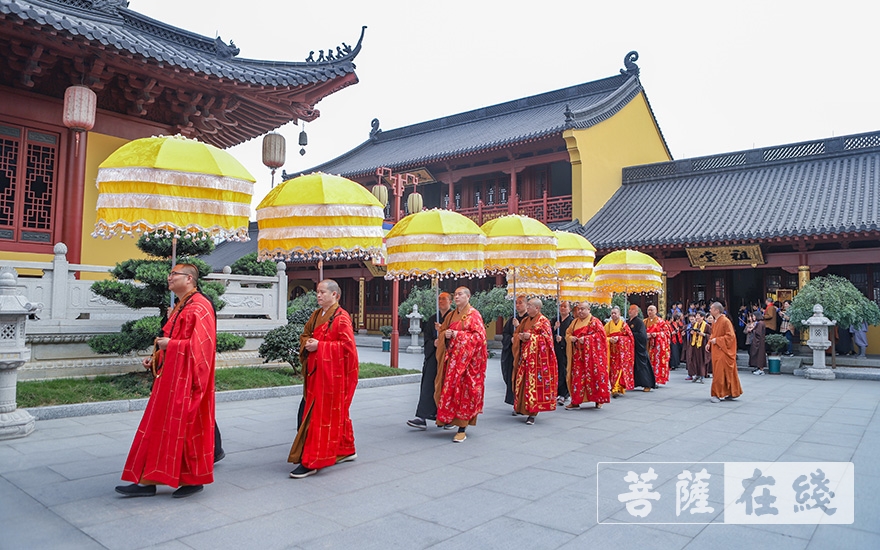 「众生」恭送诸佛 回向众生 绍兴安康寺水陆法会圆满送圣 「众生」恭送诸佛 回向众生 绍兴安康寺水陆法会圆满送圣