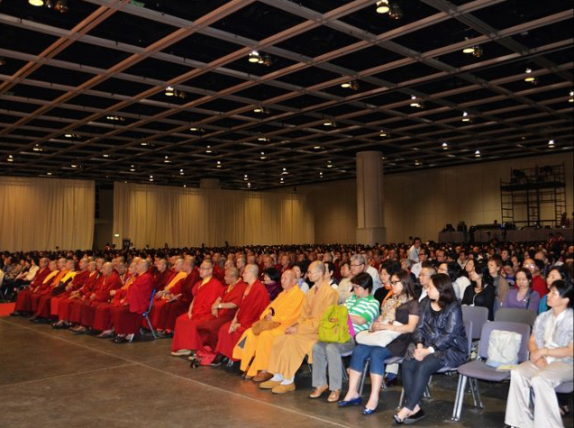 「噶玛巴」刘嘉玲、林青霞、王菲出席“噶玛巴九百周年庆典”活动 「噶玛巴」刘嘉玲、林青霞、王菲出席“噶玛巴九百周年庆典”活动