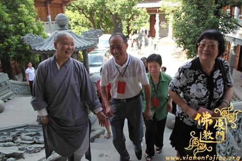 「佛教」思明区政协台港澳侨联络委组织委员视察区重点寺院进明寺 「佛教」思明区政协台港澳侨联络委组织委员视察区重点寺院进明寺
