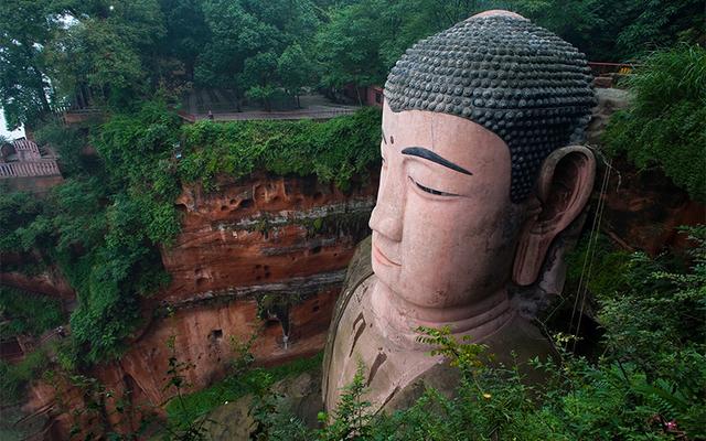 「乐山大佛」海通禅师：自剜眼目成全乐山大佛