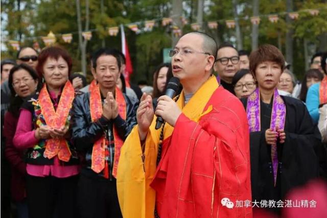 「五台山」加拿大五台山木结构大殿起吊开工了