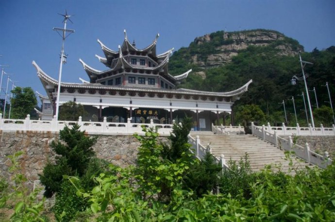 「红安」武汉归元护生群联合红安天台寺举行大型放生法会 「红安」武汉归元护生群联合红安天台寺举行大型放生法会