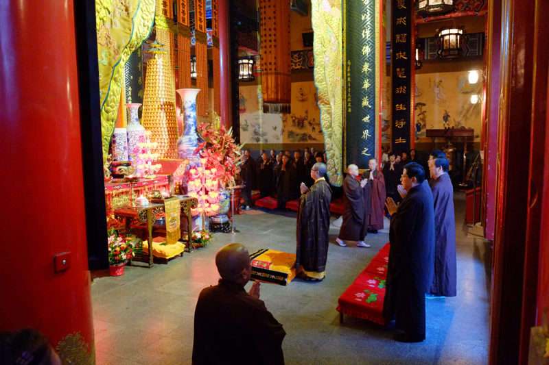 「佛法」天津市荐福观音寺举行昼夜精进念佛法会 「佛法」天津市荐福观音寺举行昼夜精进念佛法会