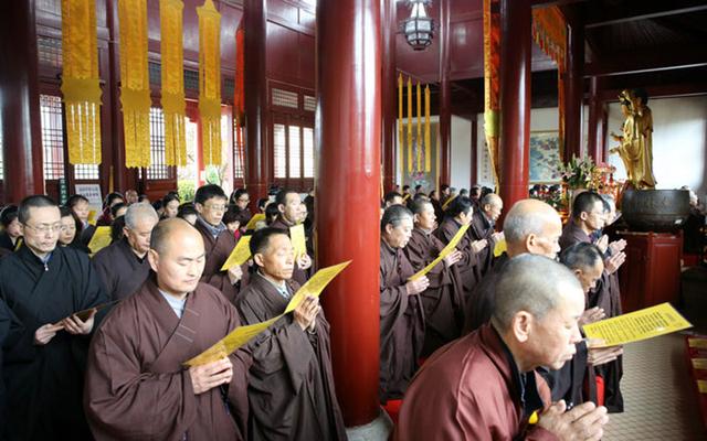 「庐山东林寺」庐山东林寺闭关念佛圆满出关 听听师兄们的感受