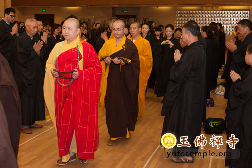 「佛教」上海玉佛禅寺隆重举行第二十七届传授三皈依法会