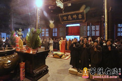 「普陀山」普陀山普济禅寺举行祈福法会暨毗卢观音仪式