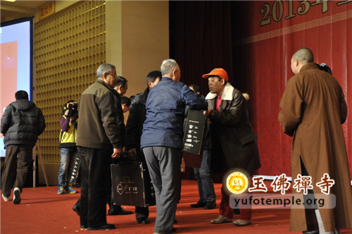「茶话会」上海玉佛禅寺举行2013年迎新春茶话会 「茶话会」上海玉佛禅寺举行2013年迎新春茶话会