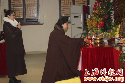 「妙法莲华经」上海沉香阁举行《妙法莲华经》共修法会