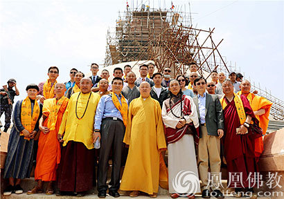 「佛教」本焕长老舍利在佛陀故里博德纳圣塔中永久安奉
