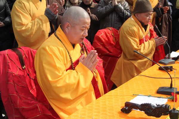 「佛教」河南省开封市古观音寺隆重举行“万人放生大会”