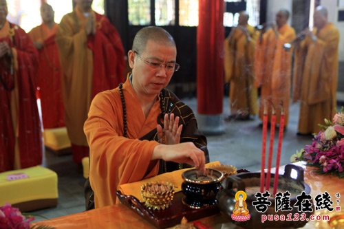 「佛教」上海沉香阁举行应慈长老圆寂五十周年祭传供法会