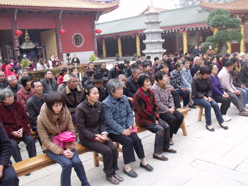 「梵天寺」福建同安梵天寺举行“迎新春、送温暖”活动