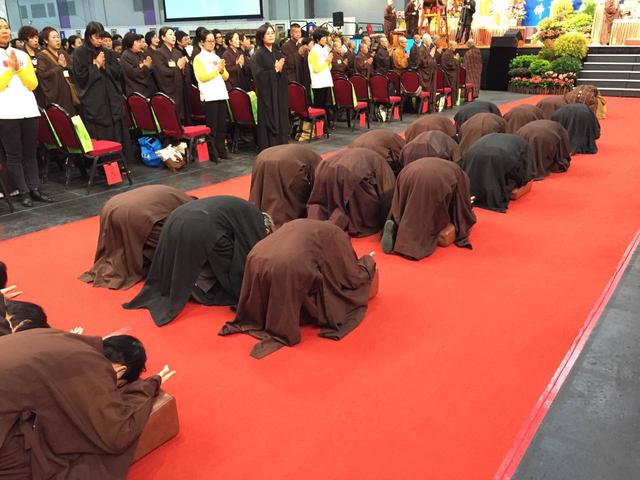 「佛教」“冬至祭祖·护国息灾超荐系念法会”在香港举行