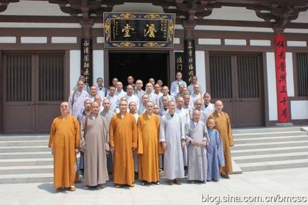 「法门寺」江西佛学院本科毕业班参访陕西扶风法门寺佛学院