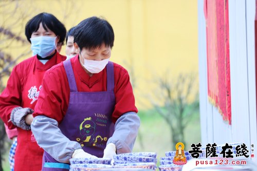 「佛教」能仁的布施者 菩萨的行者