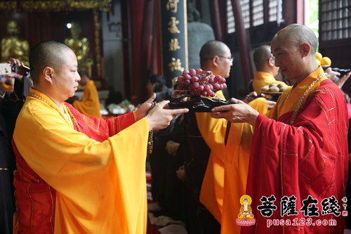 「佛教」上海洪福寺举行荫远老和尚圆寂十周年纪念传供法会