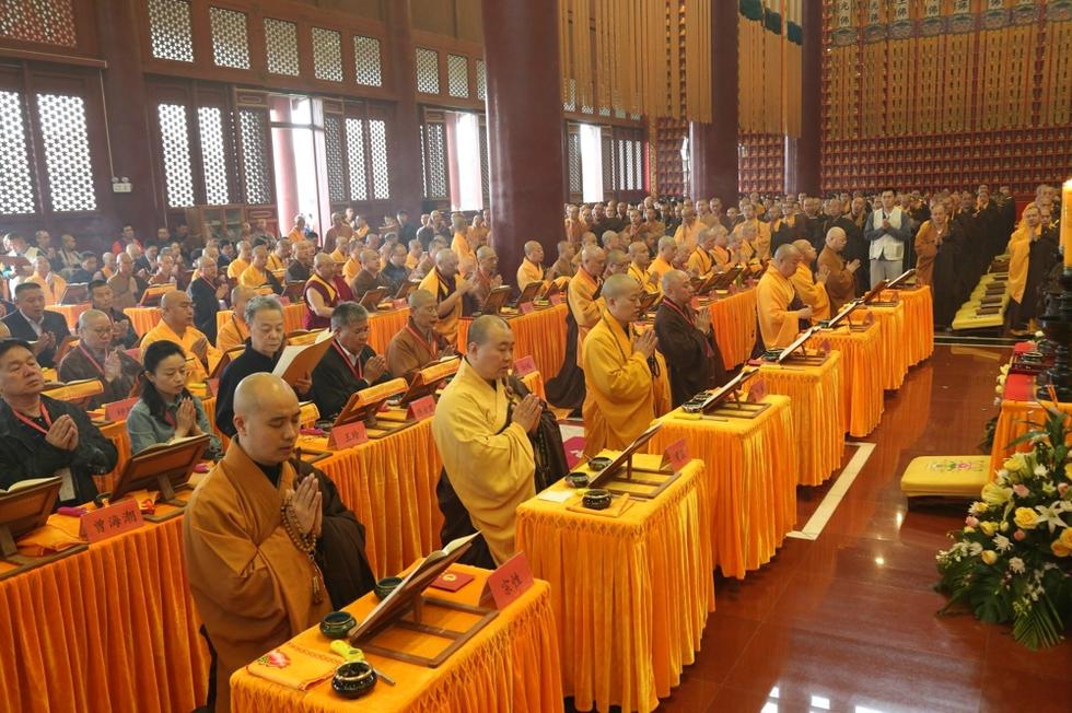 「佛教」河北柏林禅寺举行净慧长老示寂三周年诵经回向法会