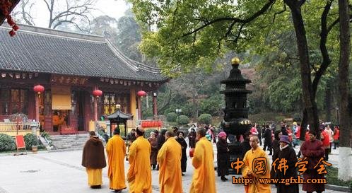 「佛教」江苏南京清凉寺恭诵《地藏菩萨本愿经》圆满并举行回向超荐法会