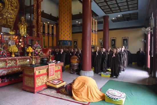 「佛教」河北柏林禅寺僧团结夏安居