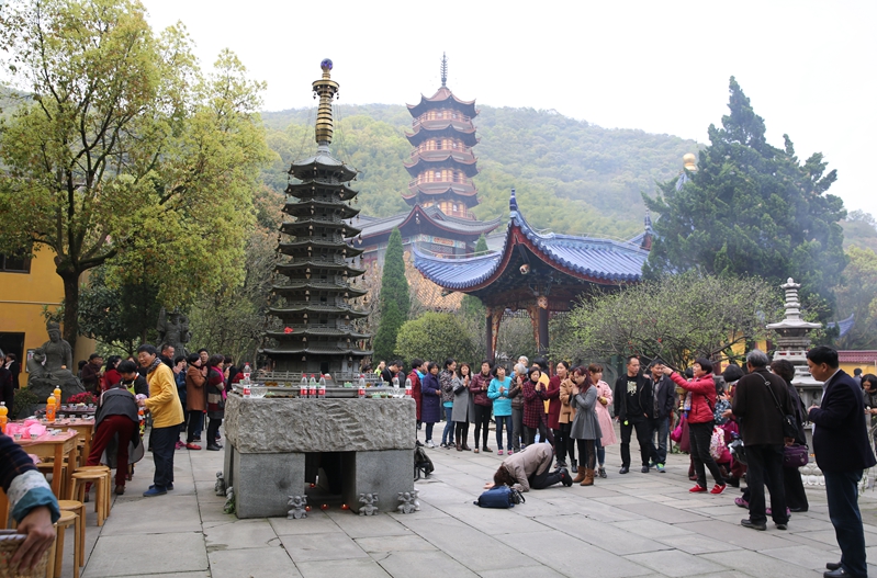 「慧日禅寺」2016年清明节宁波慧日禅寺举办心灵讲座暨蒙山施食超荐法会