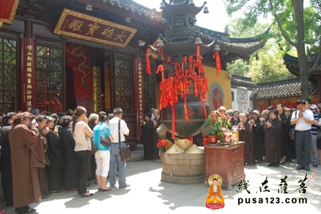 「寒山寺」姑苏寒山寺举行隆重的托钵乞食法会 「寒山寺」姑苏寒山寺举行隆重的托钵乞食法会