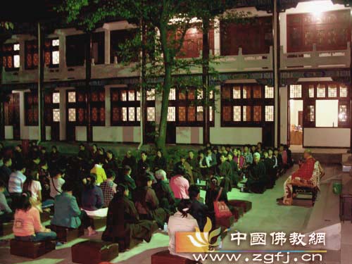 「佛教」黄梅五祖寺举办观音菩萨出家纪念日祈福法会