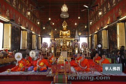 「佛教」印顺法师率团恭送本焕长老舍利赴泰国永久安奉