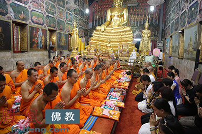 「佛教」中国佛教海巡团拜见泰国僧王 供僧现场感人至深 「佛教」中国佛教海巡团拜见泰国僧王 供僧现场感人至深