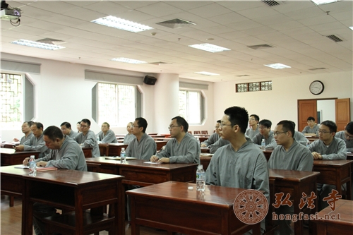 「佛教」印顺大和尚《精进人生》讲座于广东深圳弘法寺佛学院举行