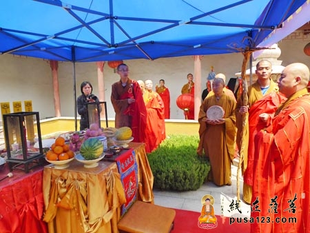 「佛教」泰州光孝律寺上成下一长老舍利入塔法会