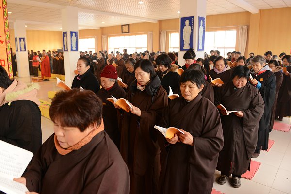 「圣诞节」山东三学净苑举行药师佛圣诞法会