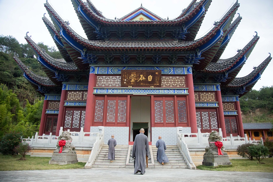「万行」广东韶关东华禅寺2015年冬季禅七正式起七