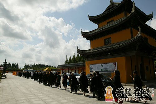 「佛教」上海寿安寺惟觉法师闭关仪式今日举行