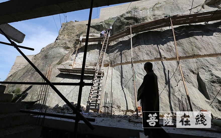 「佛教」二十年，在峭壁上建道场的法师：我只是由此岸尾登彼岸