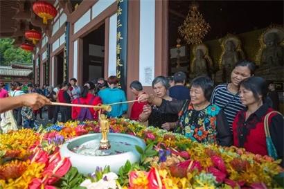 「佛教」曹山宝积寺将举办2017浴佛节暨佛前供花祈福法会
