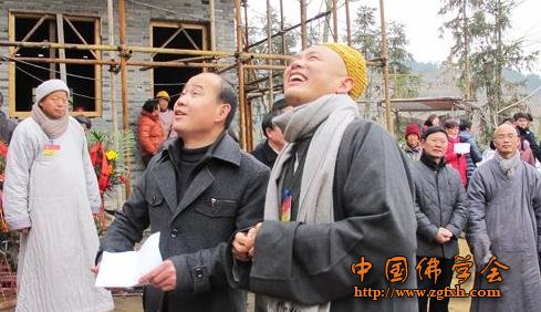 「佛教」江西宜春市隆重举行观音阁暨宜春市佛教协会办公楼上梁法会