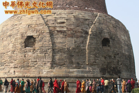 「佛教」中国佛学院参访团一行赴印度朝圣 湛如法师领队