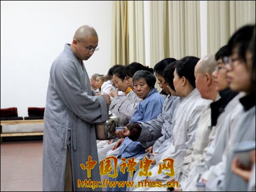 「佛教」广东南华禅寺举行2012度禅七法会起七仪式