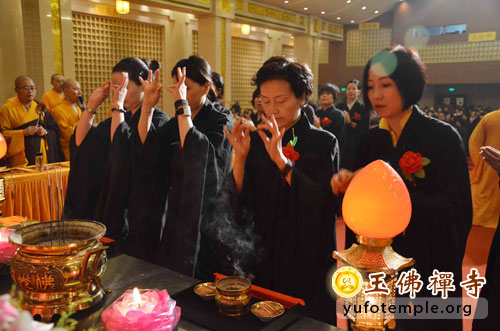 「佛教」上海玉佛寺举行地藏王菩萨圣诞纪念法会 「佛教」上海玉佛寺举行地藏王菩萨圣诞纪念法会