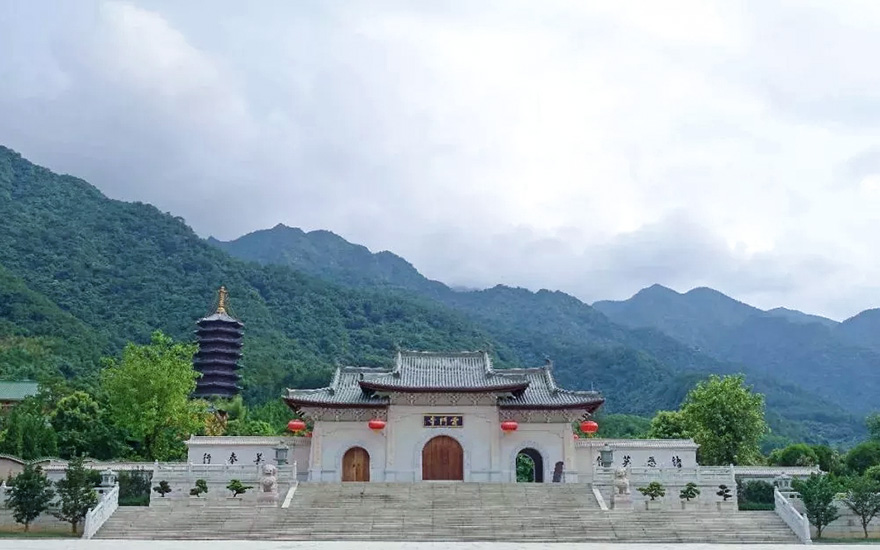 「云门山」广东云门山大觉禅寺征集清塬法师墨宝 「云门山」广东云门山大觉禅寺征集清塬法师墨宝