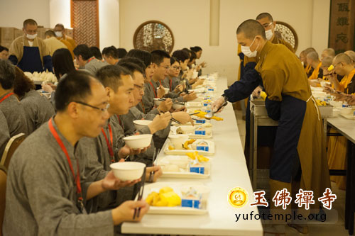 「玉佛寺」上海玉佛寺“玉佛问禅”第一期二日禅修课程圆满结束