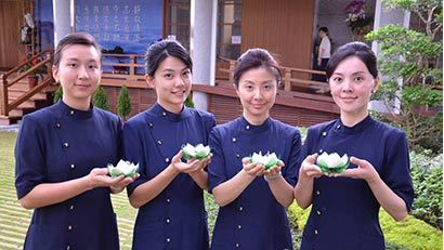 「慈济」台湾慈济将于母亲节举办浴佛大典 环保灯花绽放光芒