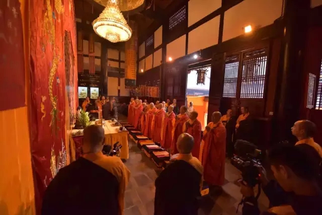 「文殊院」四川成都文殊院三坛大戒举行正授比丘戒仪式