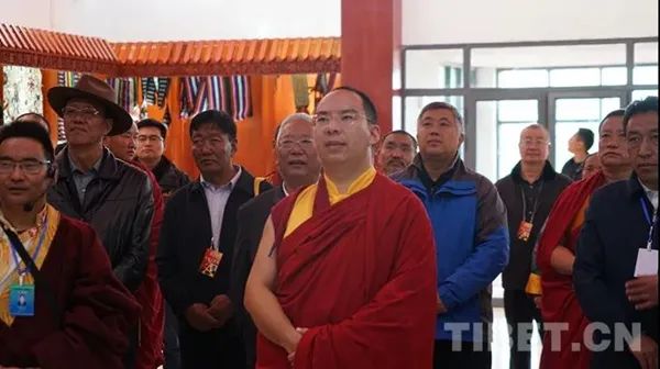 「班禅喇嘛」班禅重返故乡那曲:体察藏北民情 关注牧区生态 「班禅喇嘛」班禅重返故乡那曲:体察藏北民情 关注牧区生态