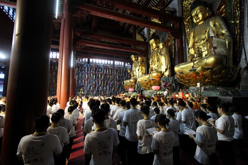 「佛教」广东韶关南华禅寺举行第十届“禅悦行”夏令营传灯法会