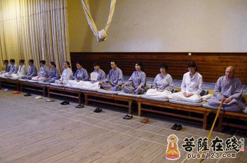 「玉泉寺」湖北当阳玉泉寺举行2013短期出家禅修体验营活动