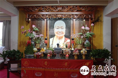 「华严」上海沉香阁举行观性法师圆寂三周年华严法会